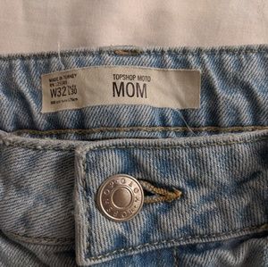 Topshop Light Wash Mom Jeans